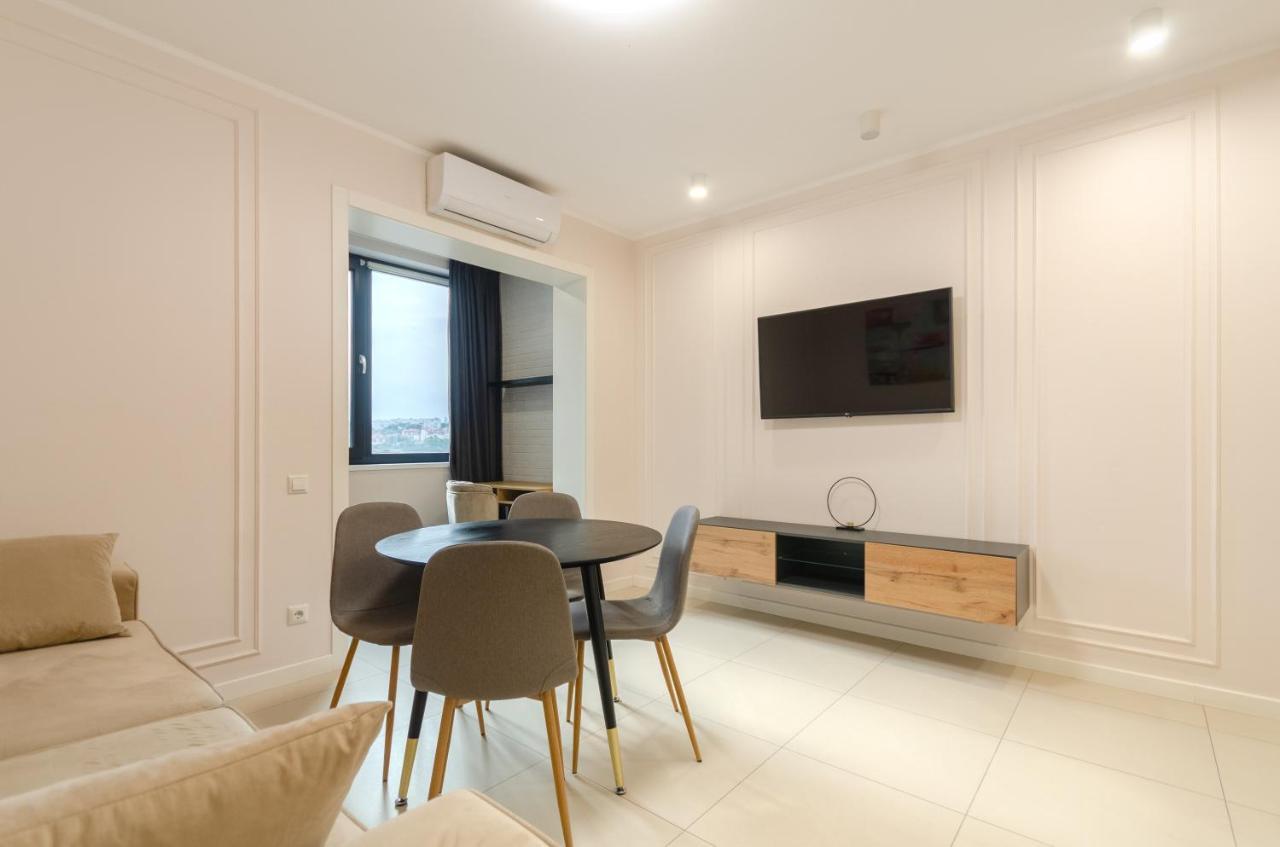 Petrovdom 13-141 In Rc New York Concept House With Bathroom Kiev Exteriör bild